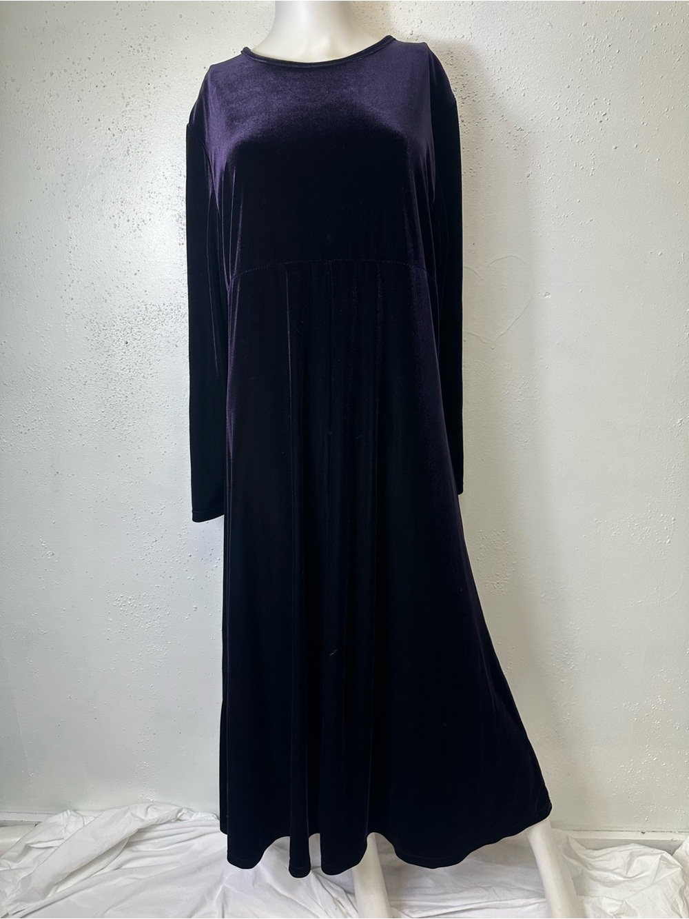 Long Sleeve Velvet Maxi Dress - Deep Plum